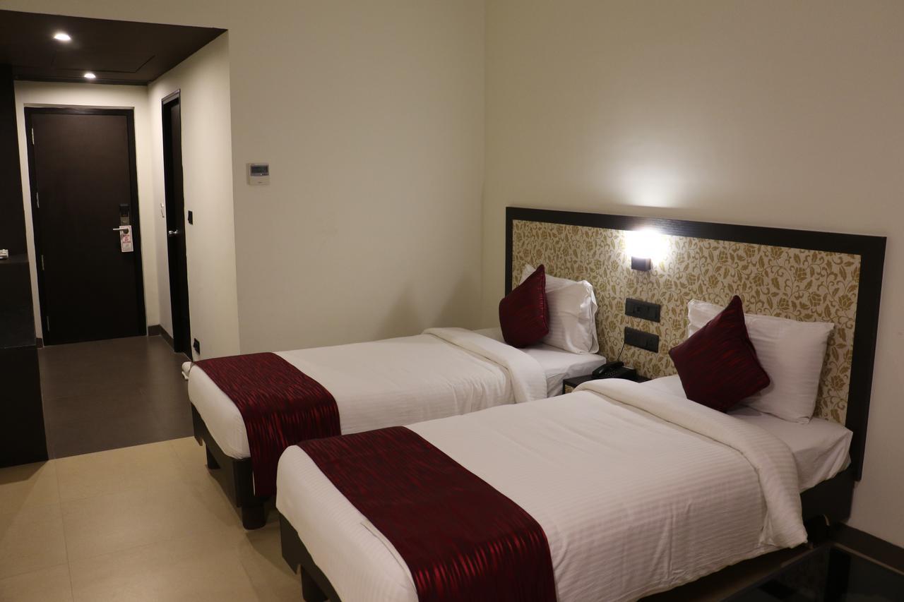 Dsrmadhanaminn Kumbakonam Exterior foto